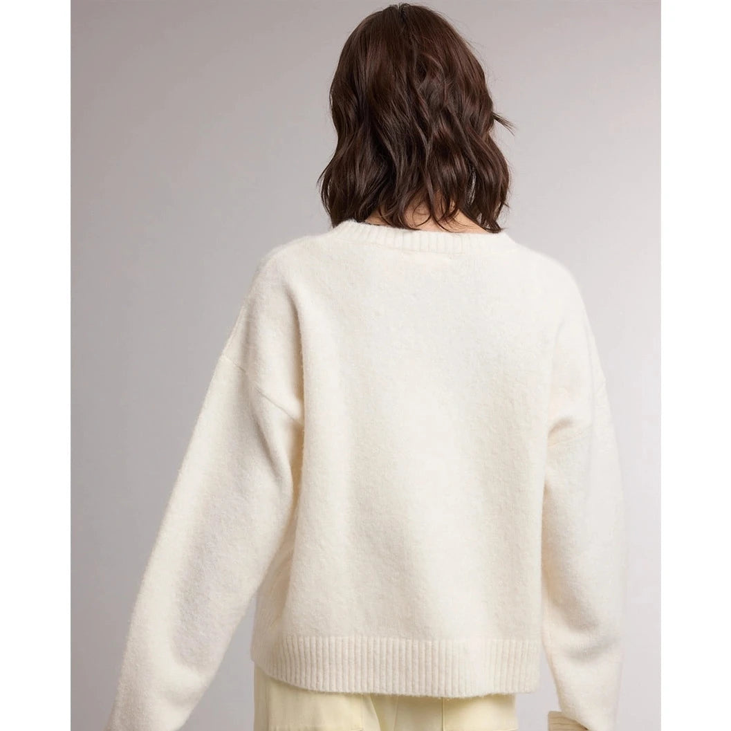 Women's Deer Graphic Knit Sweater | Cozy Fall & Winter Sweater