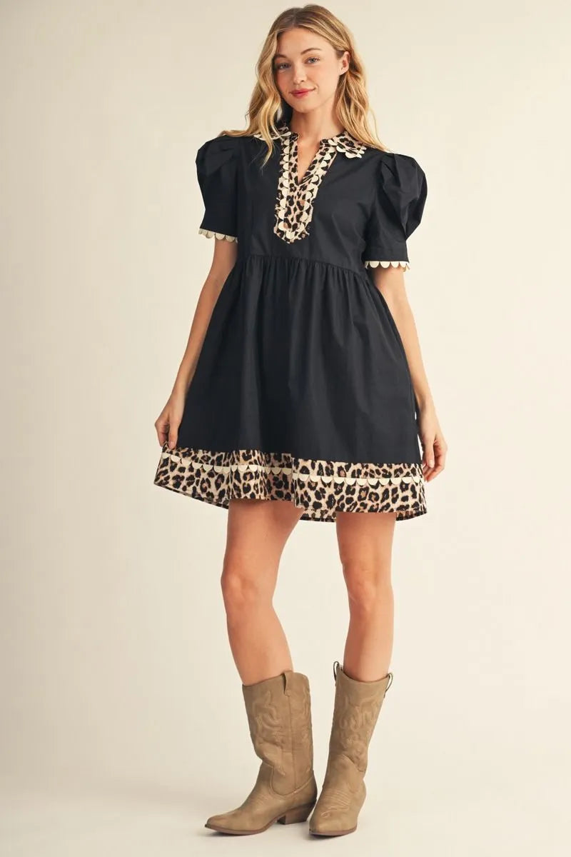 Leopard Contrast Puff Sleeve Dress